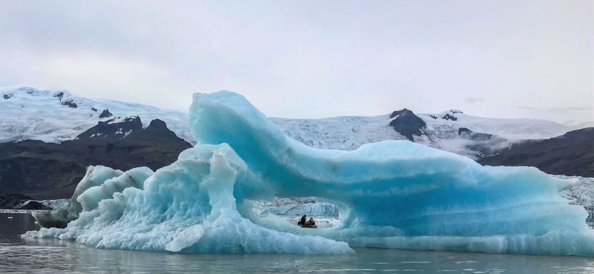 Fjallsarlon glacier lagoon - blue ice boat tour