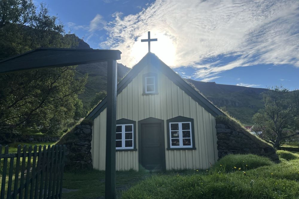 Hof Church Iceland - Fjallsarlon