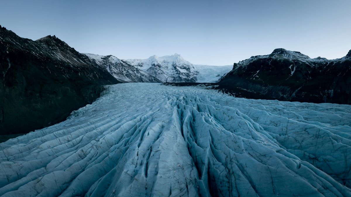 Svinafellsjokull Glacier cyrill-hanni