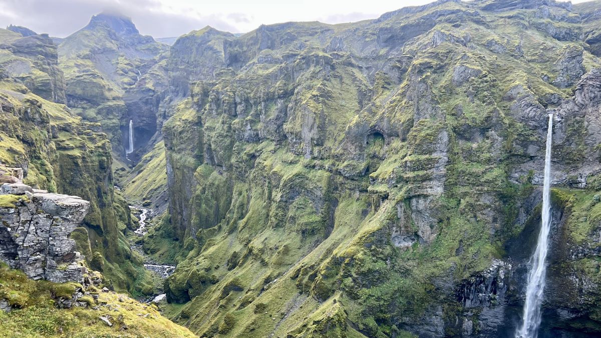 Mulagljufur Canyon Iceland - Fjallsarlon