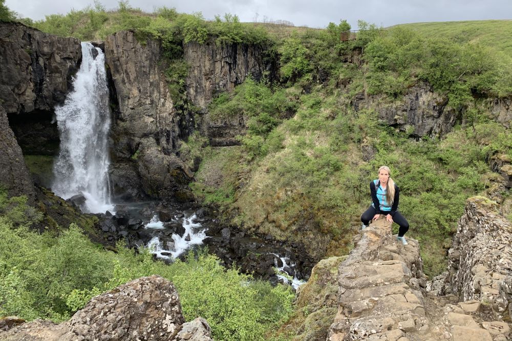 Skaftafell waterfall hidden hike