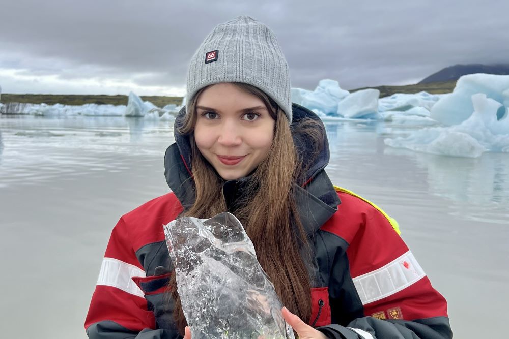 Fjallsarlon Glacier Lagoon Icebergs Family activity - Glacier