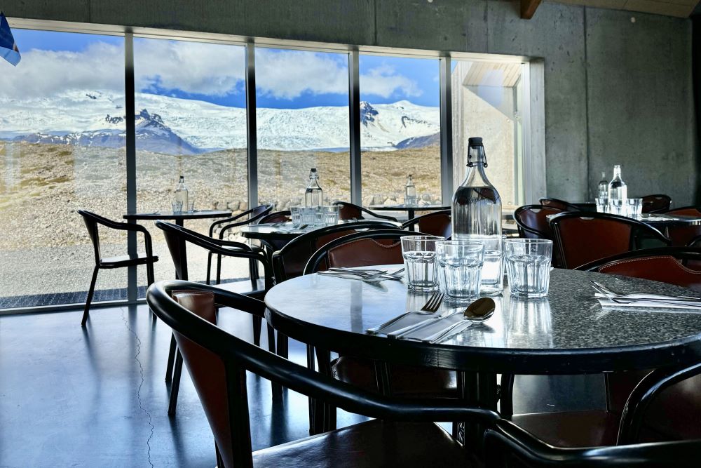 Frost restaurant - Fjallsárlón Iceland