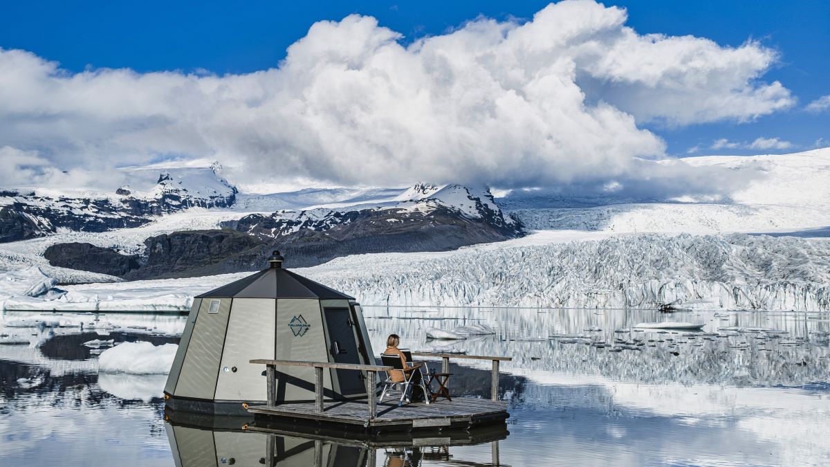 1. Fjallsarlon Glacier Lagoon AuroraHut - Norbphoto