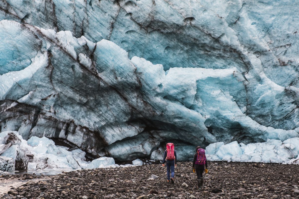 Fjallsarlon ice cave norbphoto