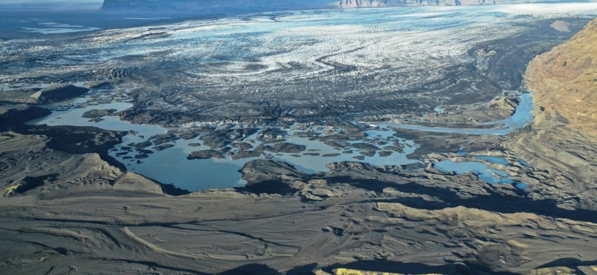 1. Skeiðará river from Skeiðarárjökull Glacier