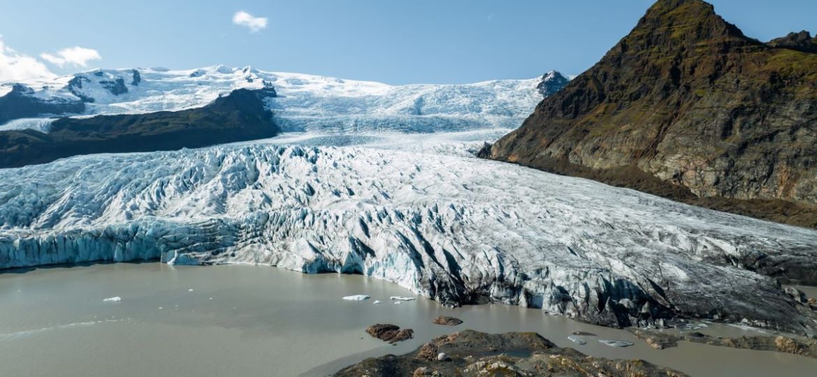 1. Fjallsarlon Lagoon Vatnajokull Glacier- Jón Ragnar Jónsso