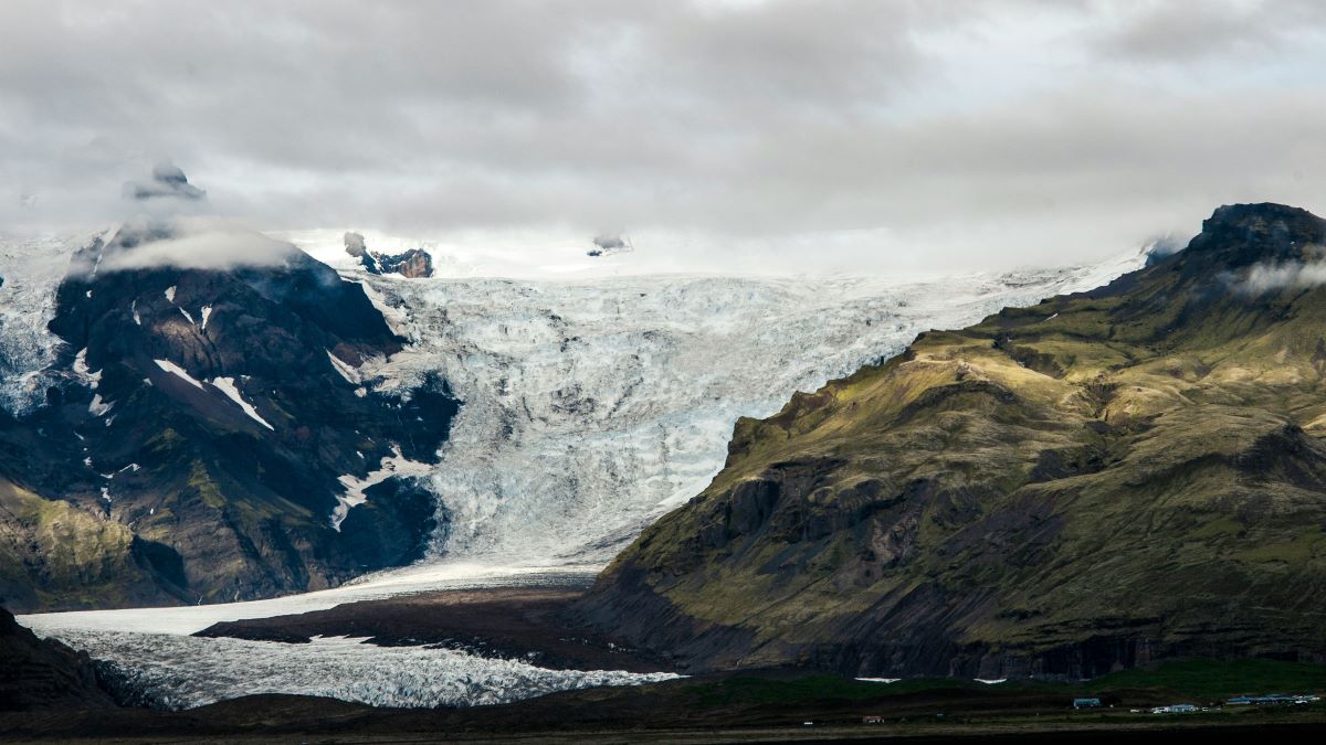1. Vatnajokull close to Fjallsarlon leonard-regazzo