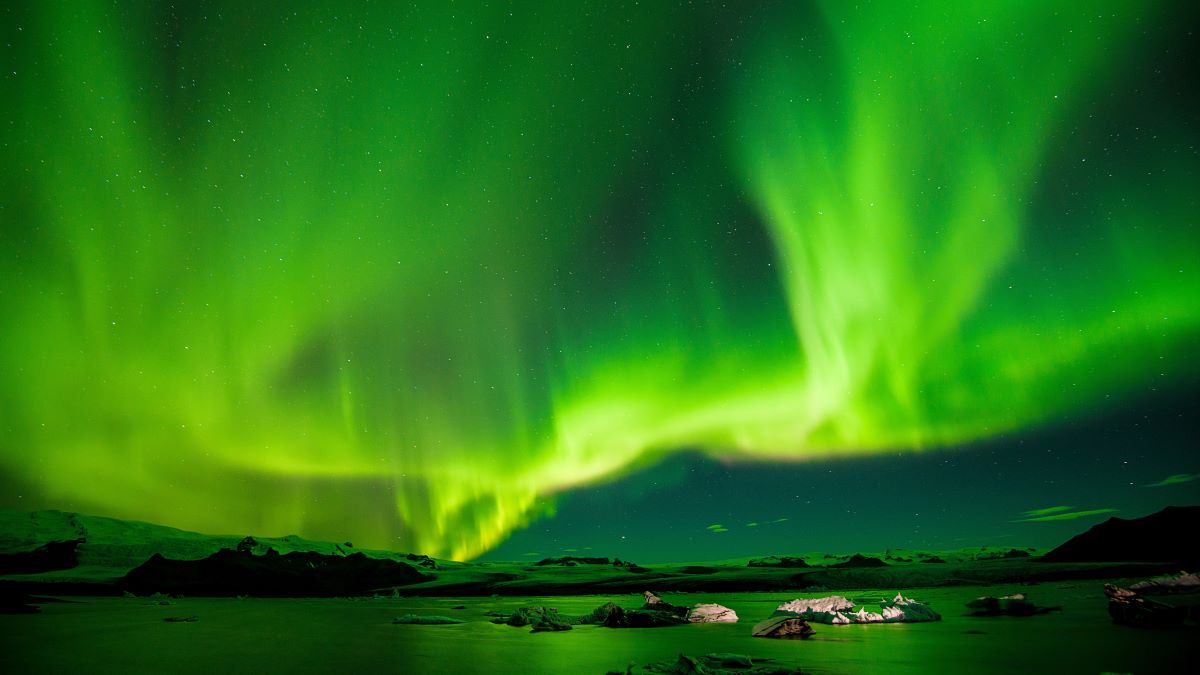 1. Lagoon Northern Lights - v2osk-Ovn
