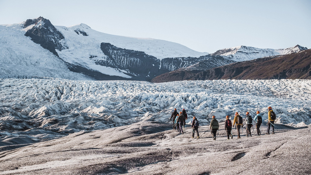 2 There are no crowds on Fjalljökull glacier, only peace, quiet, and stunning views.
