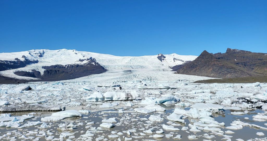 Fjallsárlón is one of Iceland’s stunning glacier lagoons.