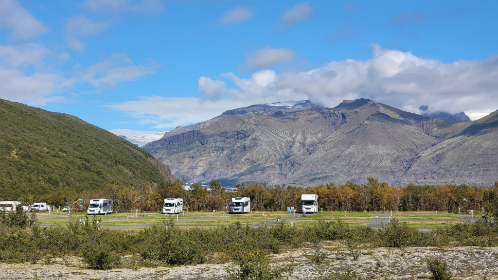 Camping-with-a-View_-Top-Campsites-Near-Fjallsárlón---pic-3