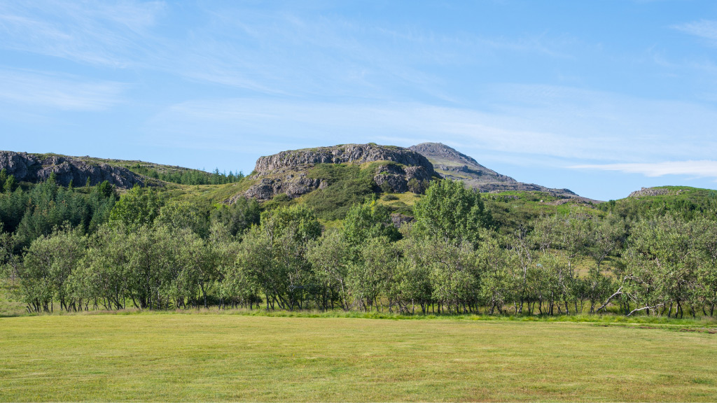 Camping-with-a-View_-Top-Campsites-Near-Fjallsárlón---pic-5---Haukafell