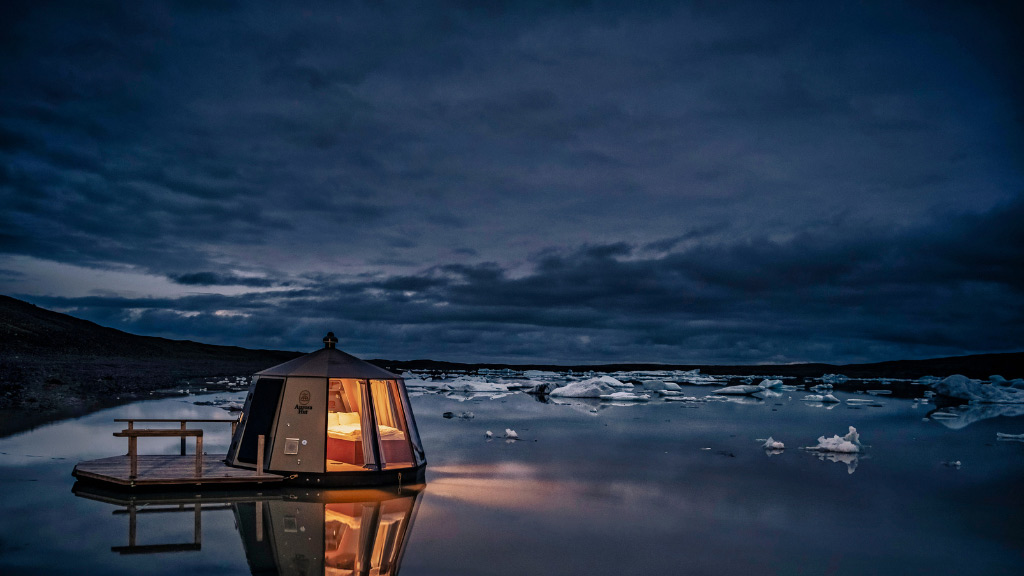 Camping-with-a-View_-Top-Campsites-Near-Fjallsárlón---pic-7---Huts