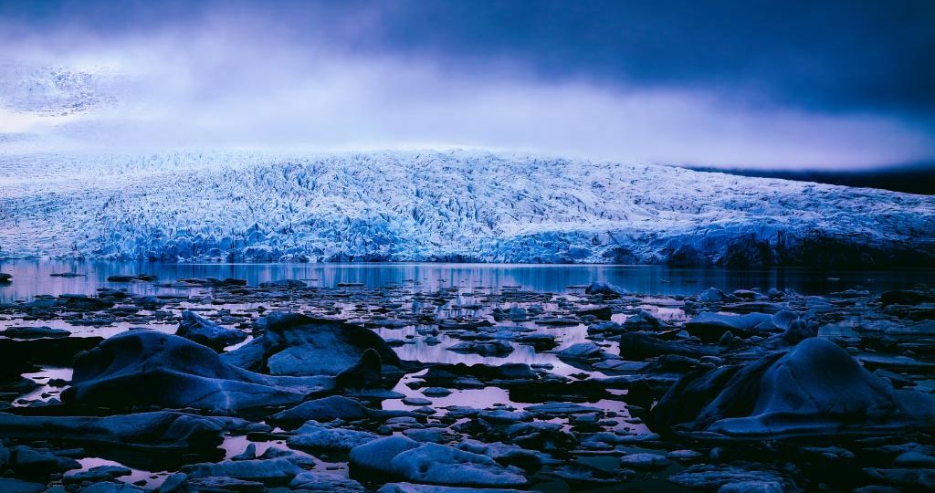 Overlooked-Viewpoints-and-Instagram-Spots-Around-the-Glacier-Lagoons---Pic-1